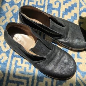 Marsèll black laceless slip-on loafers size 40